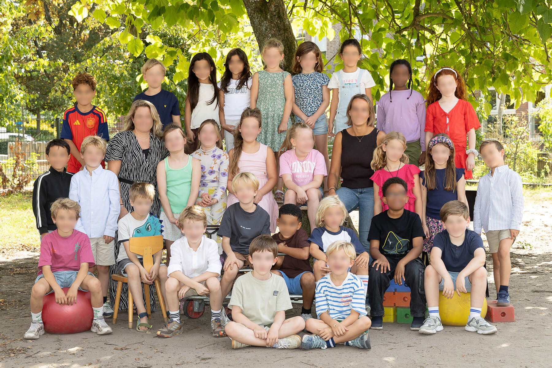 Schoolfoto - Klassieke Groepsfoto van een groep op de basisschool gemaakt door Kiek Schoolfoto